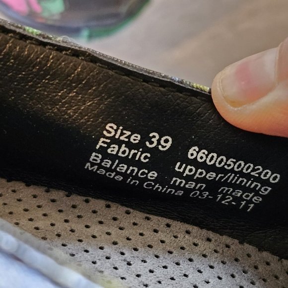 Dansko Vegan Volley Comfort Clogs Printed Frogs Black Size 39 US 8.5 9 Shoes - Picture 8 of 12